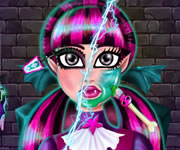 game Draculaura Total Makeover