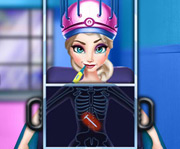 game Elsa Surgeon
