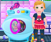 game Baby Juliet Washing Clothes