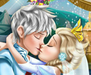 game Elsa Wedding Kiss