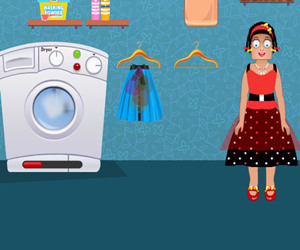 game Zoe Washing Clothes